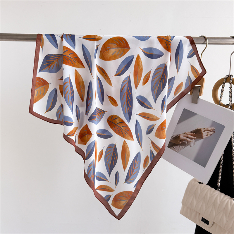 Luxury Brand Print 70cm Square - đánh giá và giá Women Fashion Necktie